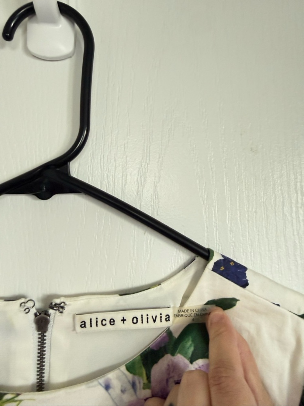 Alice + Olivia Kirby Wildflower Mini Dress - Picture 3 of 7